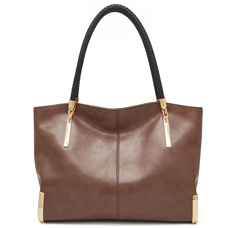 Bagzy Lady: A Lady's Handbag - BagzyBag